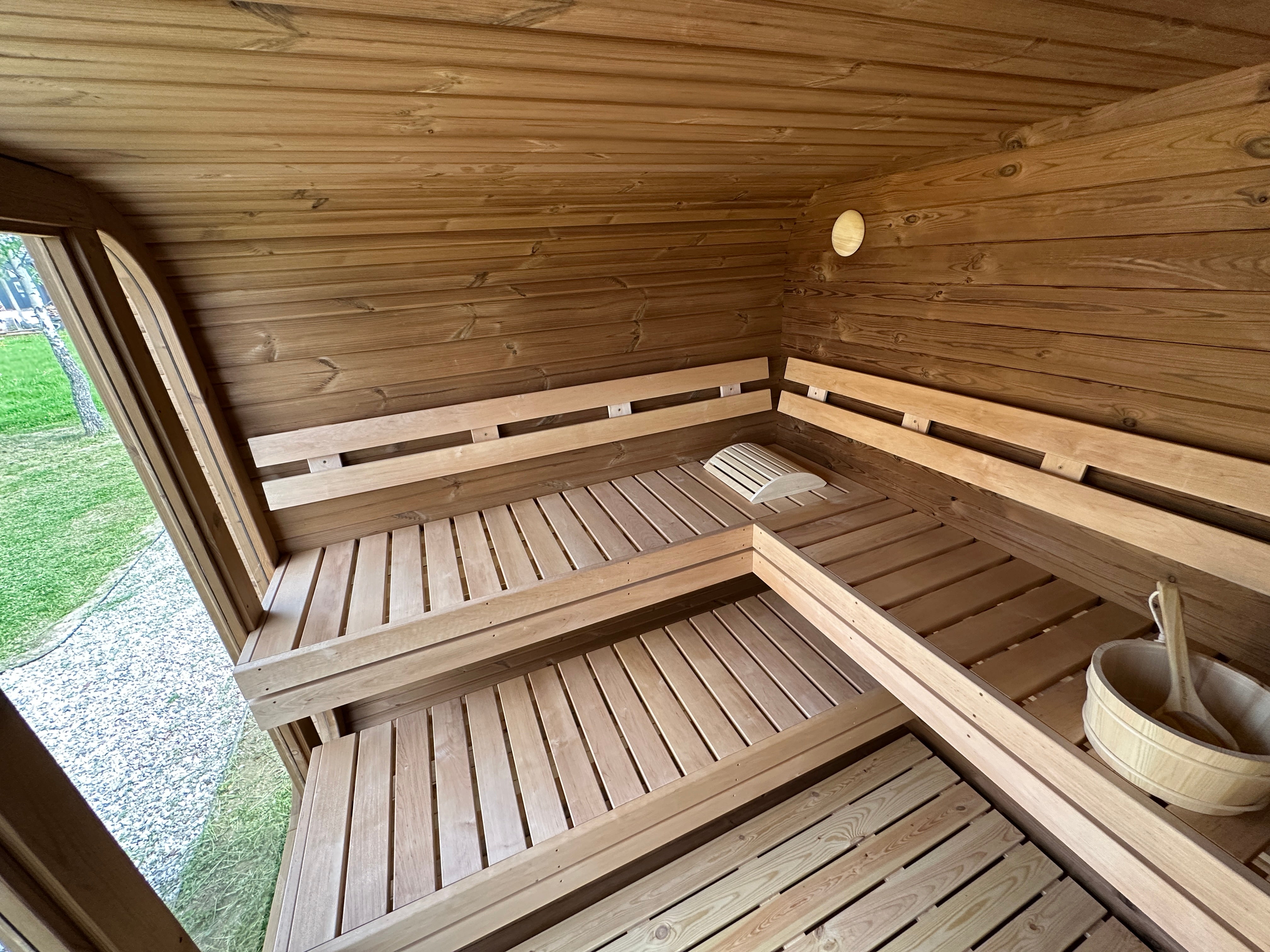 RecoSauna Comfort Square Sauna 3.0 x 2.3 m - Thermowood