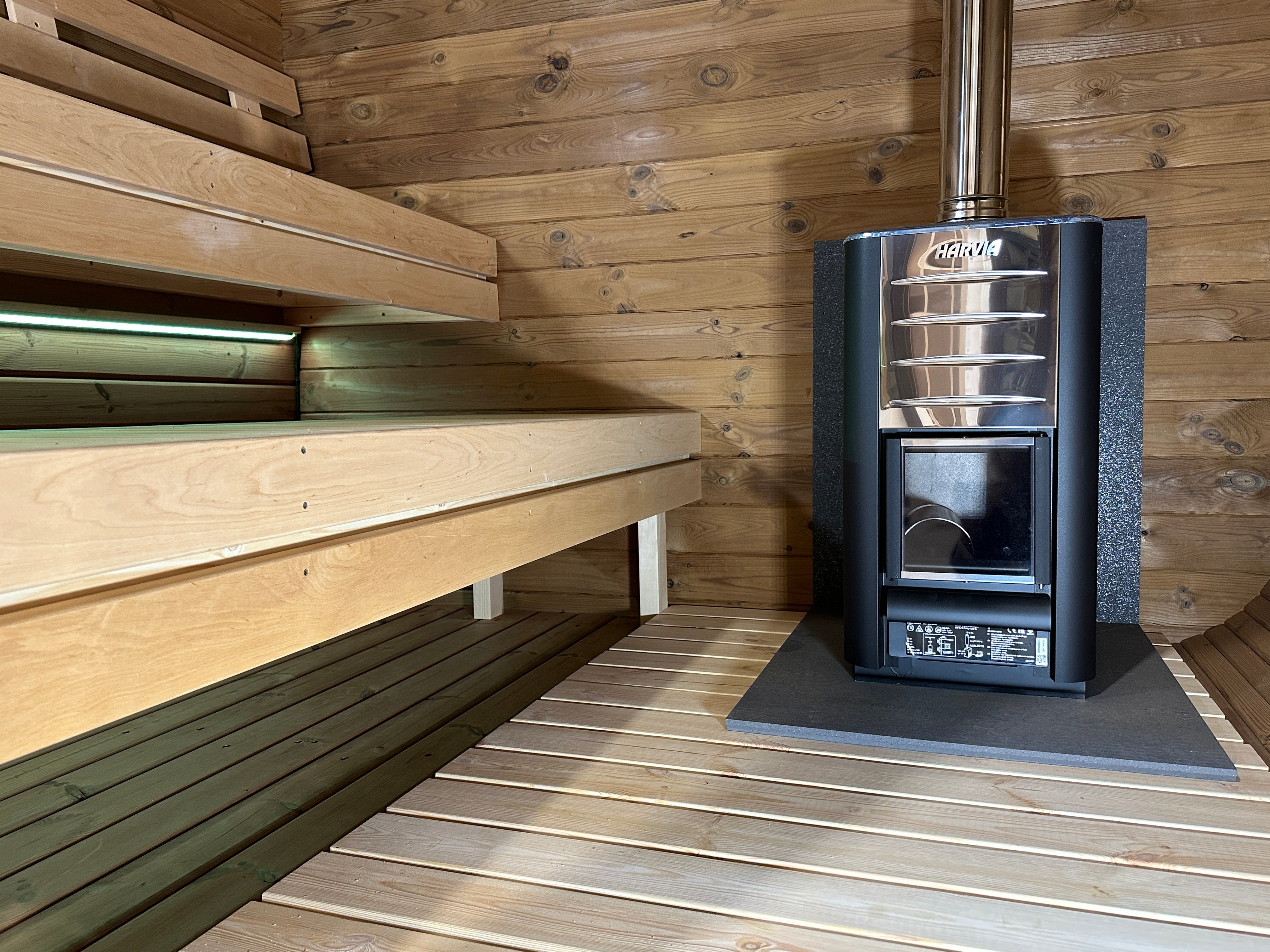 RecoSauna Sisu Square Sauna 2.3 x 2.3 m - Nordic Pine