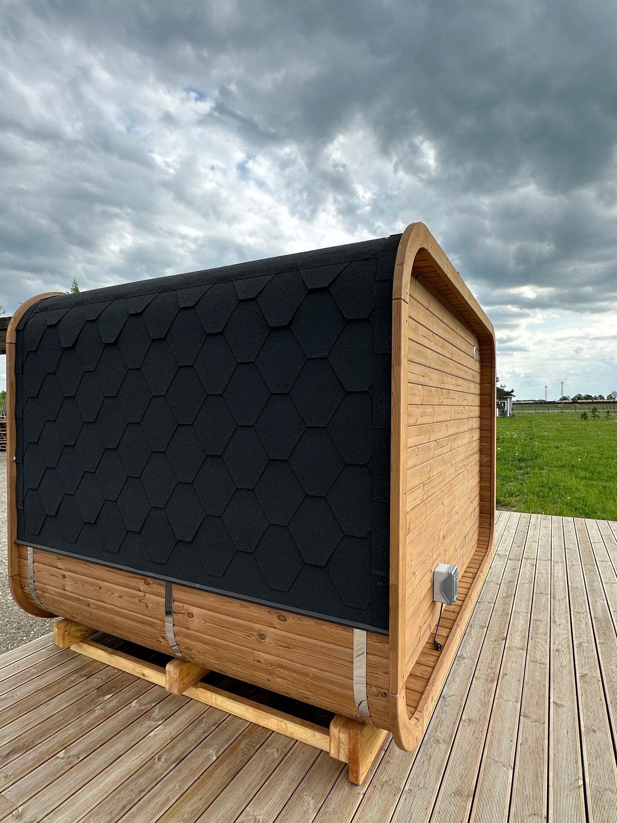 RecoSauna Comfort Square Sauna 3.0 x 2.3 m - Thermowood
