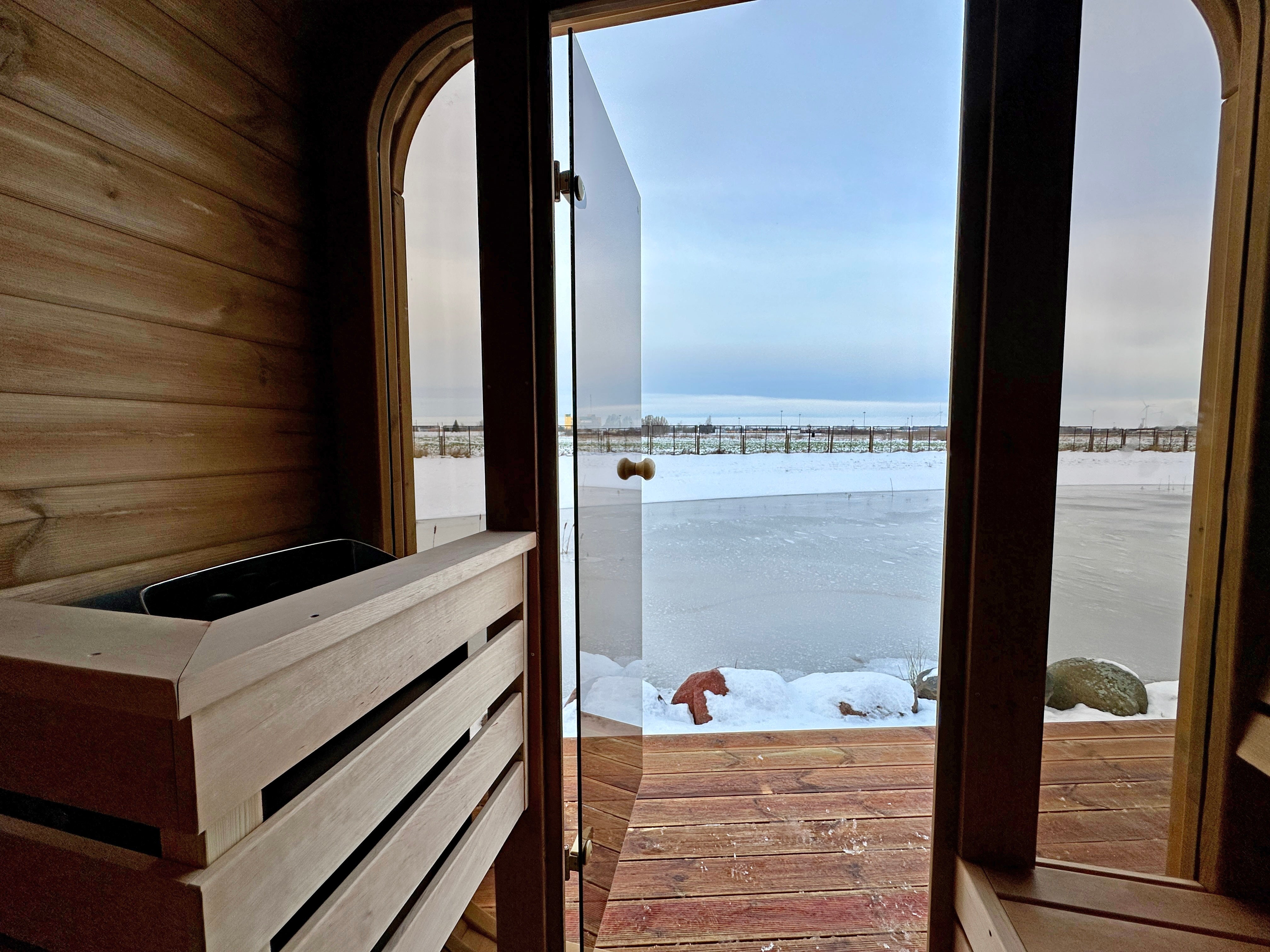 RecoSauna Mini Square Sauna - Nordic Pine